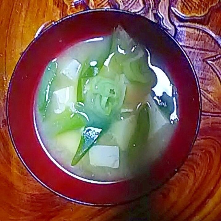 ネギ豆腐ニラ味噌汁